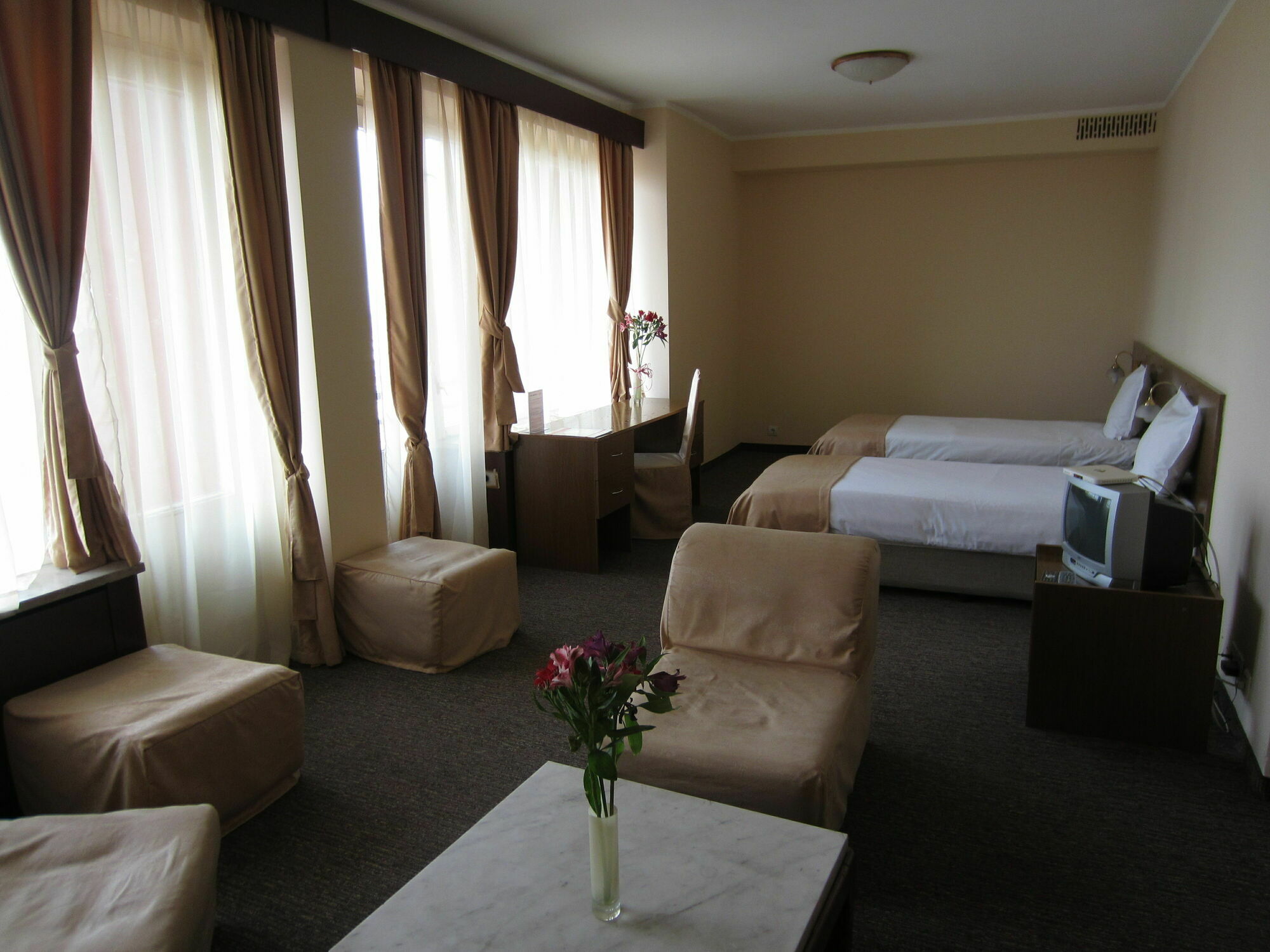 Rila Hotel Sofia Exterior photo