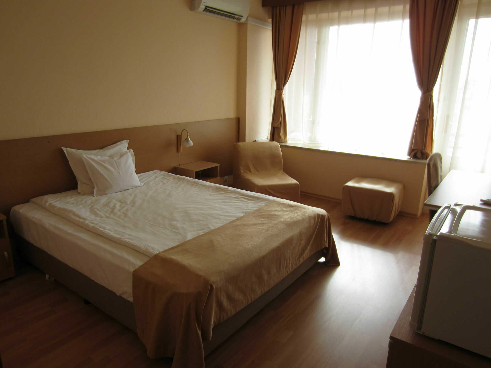 Rila Hotel Sofia Exterior photo